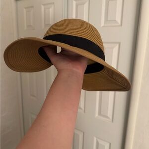 Pony Tan Wide-Brim Hat with Black Band